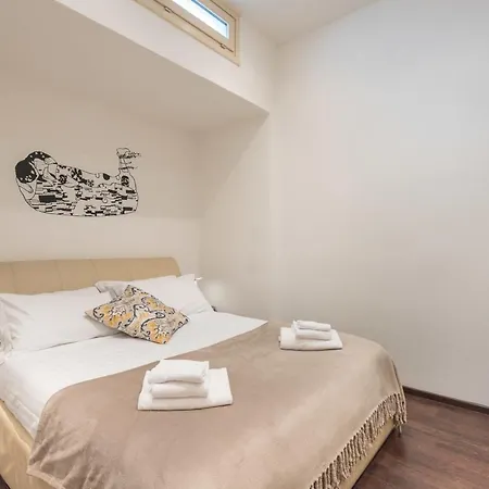 Art Gallery In - Hosted By Sweetstay Apartment Florence
